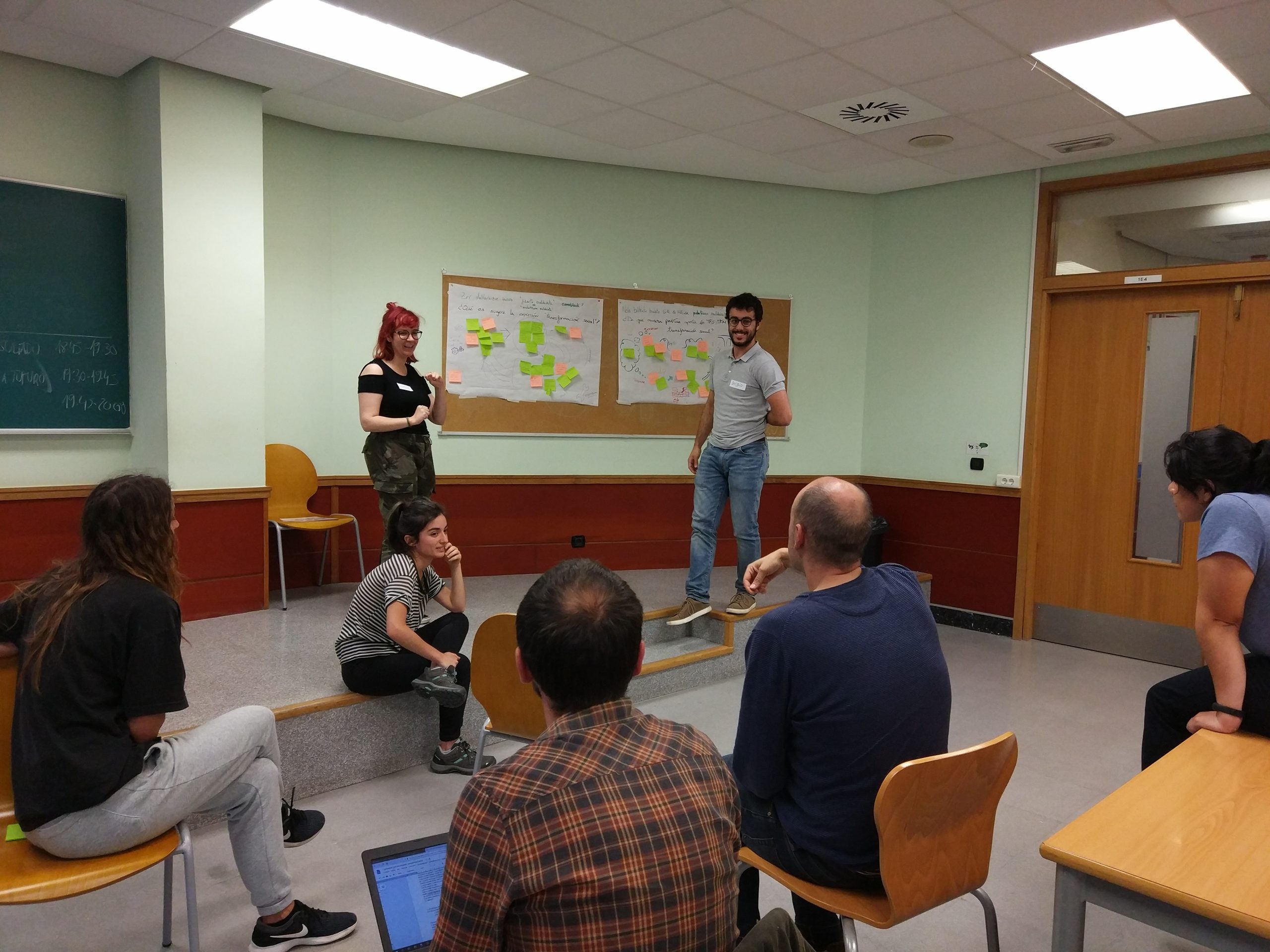 Dialogando sobre TFG que han apostado por la transformación social