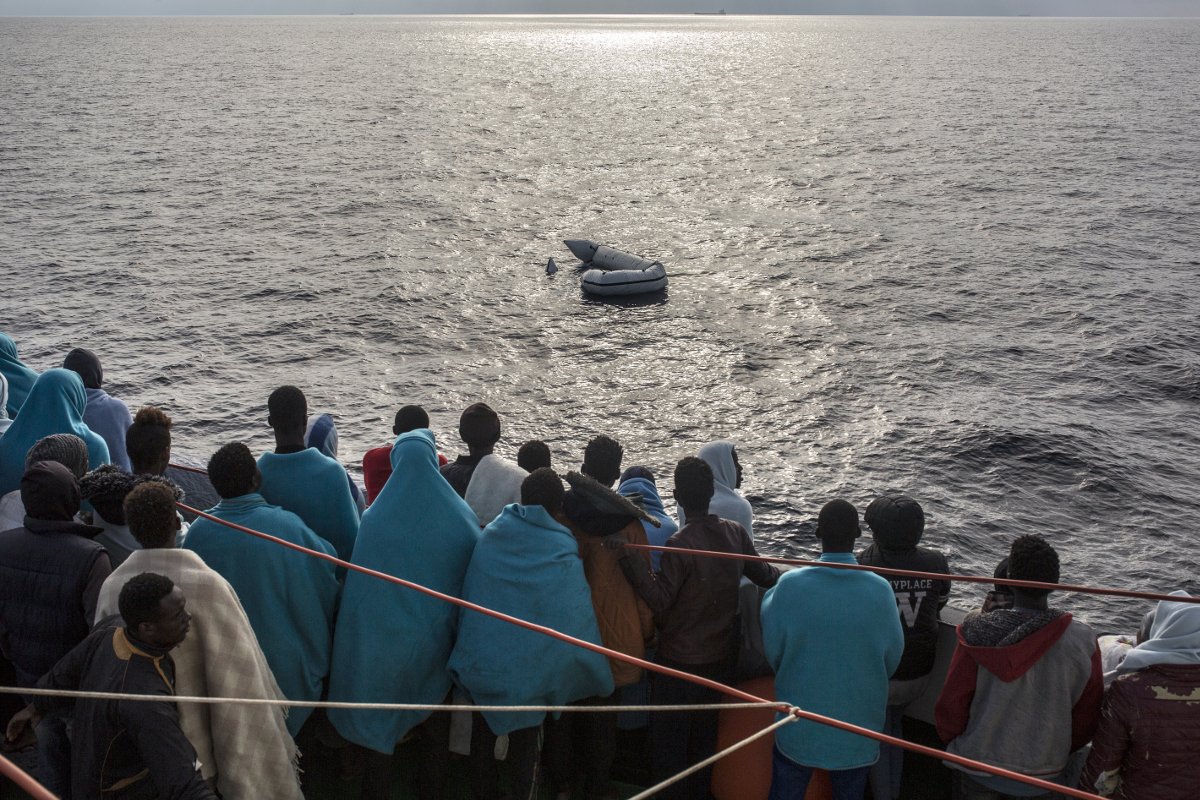 OPINIÓ CRÍTICA «#COOPARARNOVANORMALITAT: JA ÉS BEN HORA»