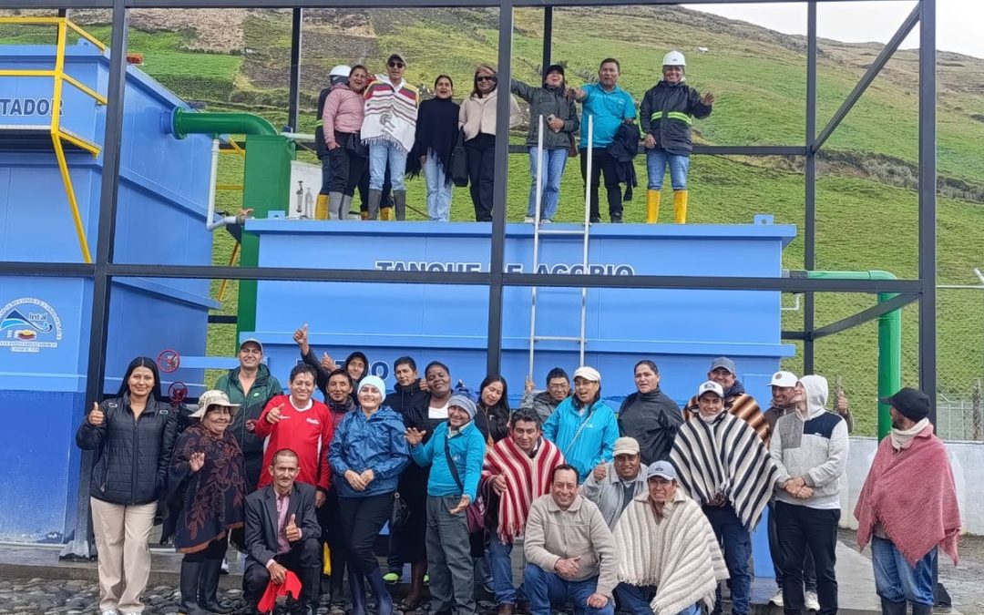 El intercambio de saberes fortalece la gestión comunitaria del agua en Ecuador